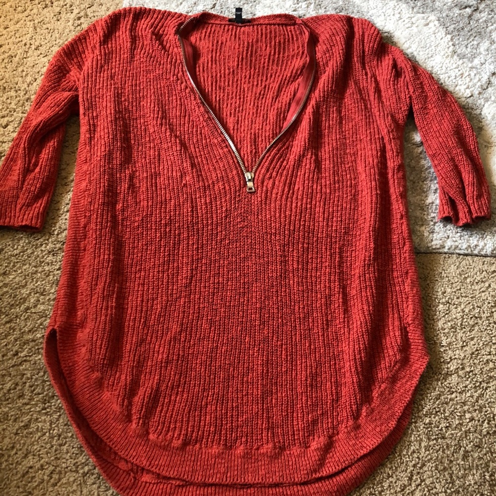 Orange/rust lightweight sweater